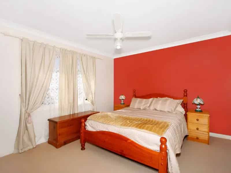 SPACIOUS HOME ON CRESTHAVEN