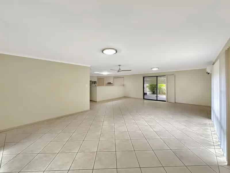 Lease Large Family Home in Bonville with Modern Features