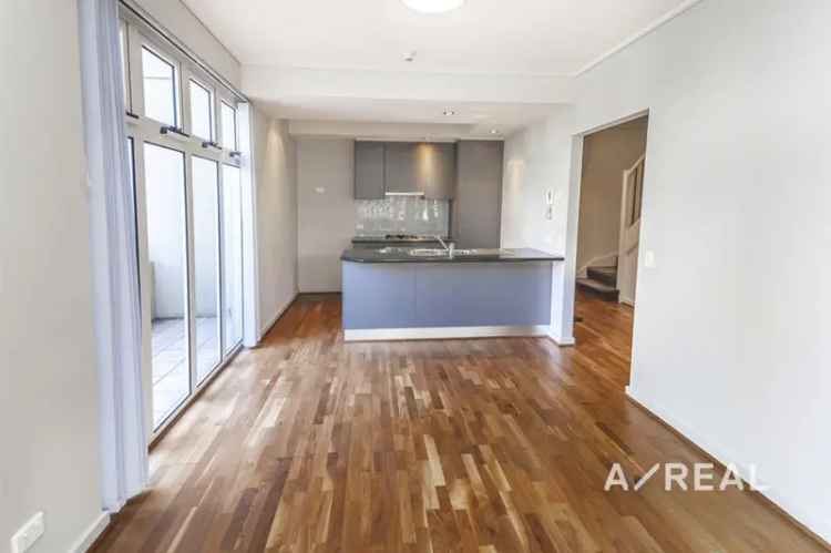 2 Bedroom 261m² Melbourne Apartment Stunning Coastal Views Modern Amenities