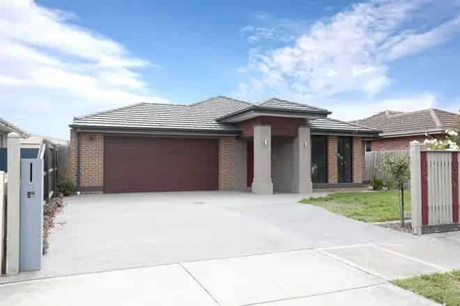 House For Sale , 31, Begonia Avenue, Melbourne, Victoria