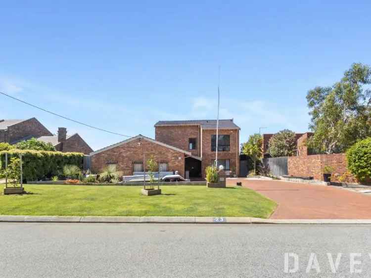 House For Sale in City of Stirling, Western Australia