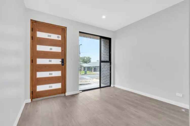 20b Gurney Terrace Enfield New Build Family Home