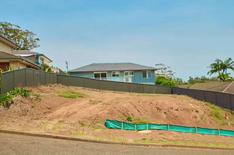 Buy Land in East Port with Approved Design and Scenic Outlook