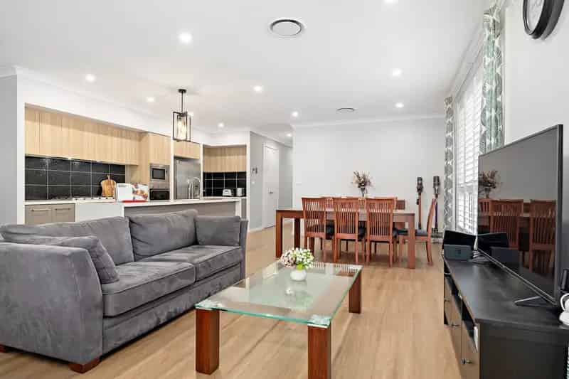 Real Estate For Lease - 68A Pretoria Parade - Hornsby , NSW