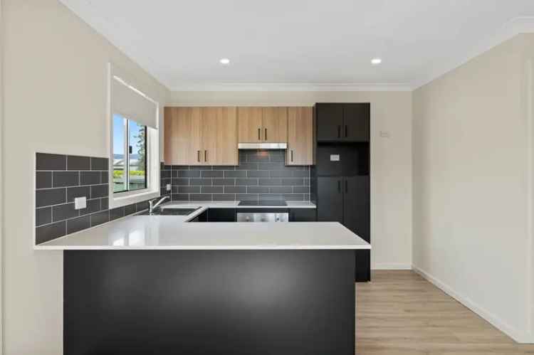 Granny Flat for Lease - 2 Bed, Modern Kitchen & Bathroom