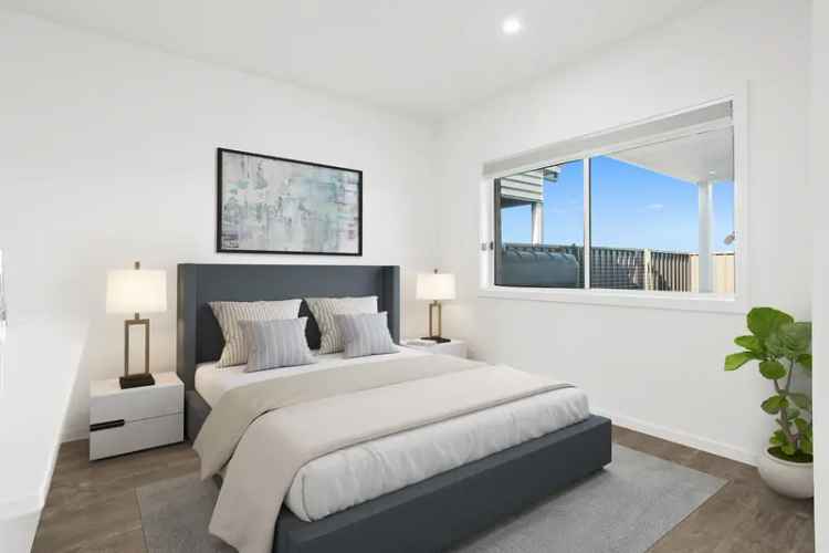 Modern Duplex for Lease in Horsley NSW