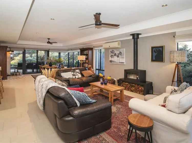 House For Sale in Dunsborough, Western Australia