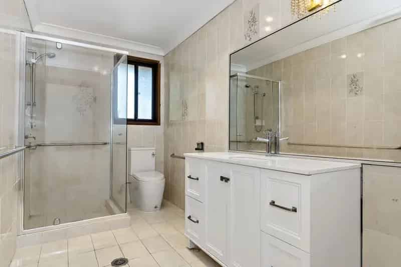 Real Estate For Lease - 17 Foxglove Road - Mount Colah , NSW