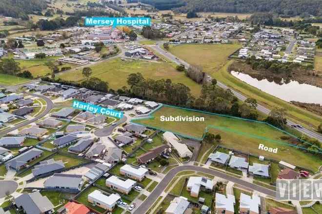 10 Lot Subdivision Development Opportunity in Latrobe