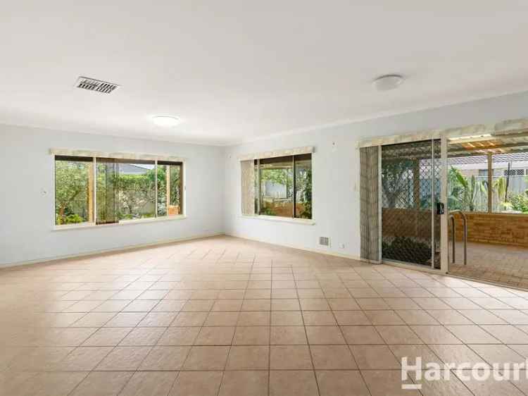 House For Sale in City of Mandurah, Western Australia