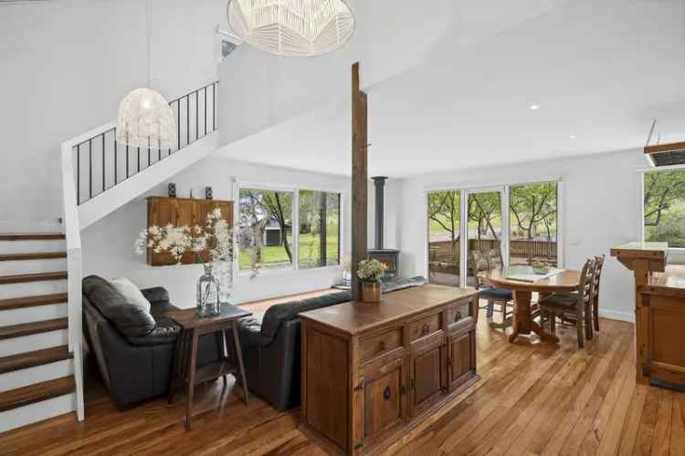 House For Sale in Daylesford, Victoria