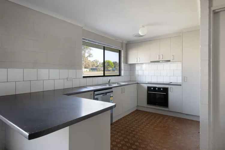 House For Rent , 723, Midland Highway, City of Greater Bendigo, Victoria