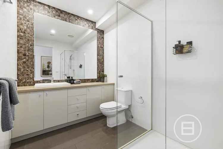 House For Sale in Melbourne, Victoria