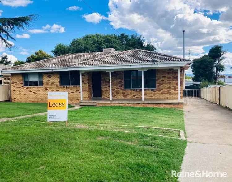 3 Bedroom House in Tamworth South