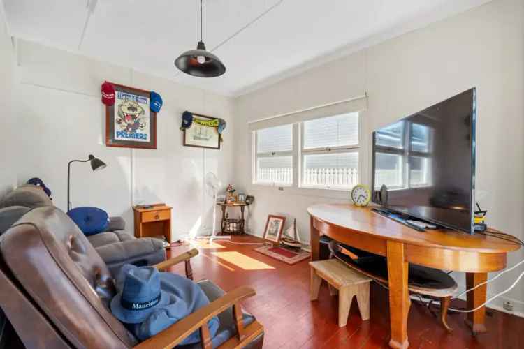 House For Sale in 44, Board Street, Brisbane City, Queensland