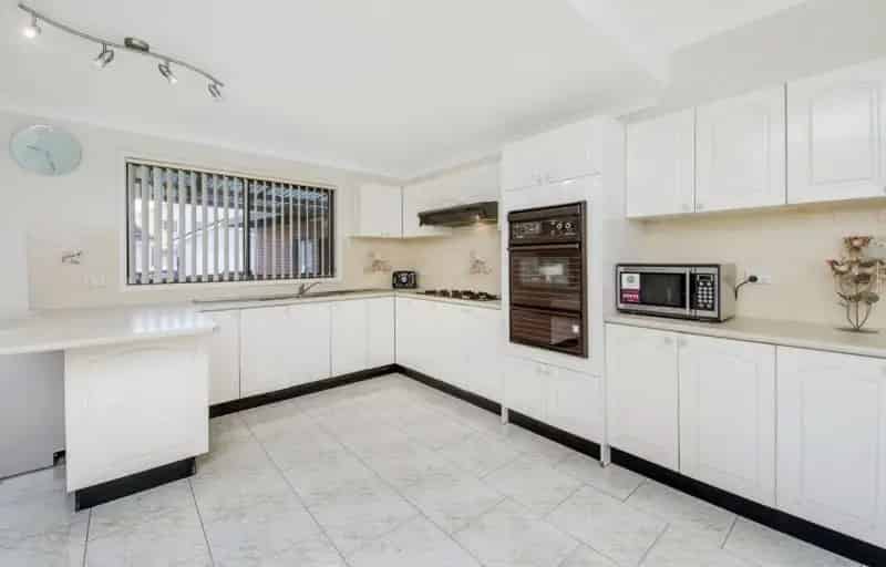 4 rooms house of 240 m² in Sydney