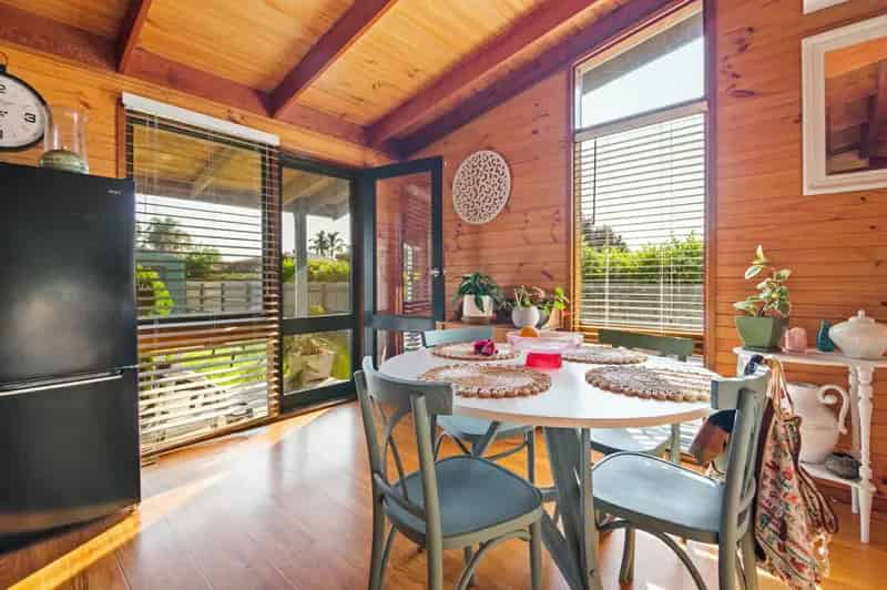 House For Sale , 32, Newton Close, Paynesville, Victoria
