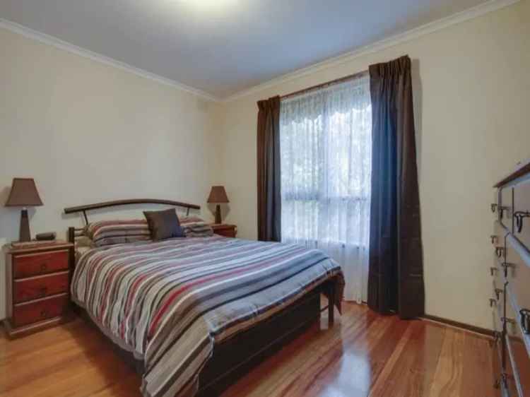 3 Bedroom Townhouse 224m2 Melbourne Double Storey