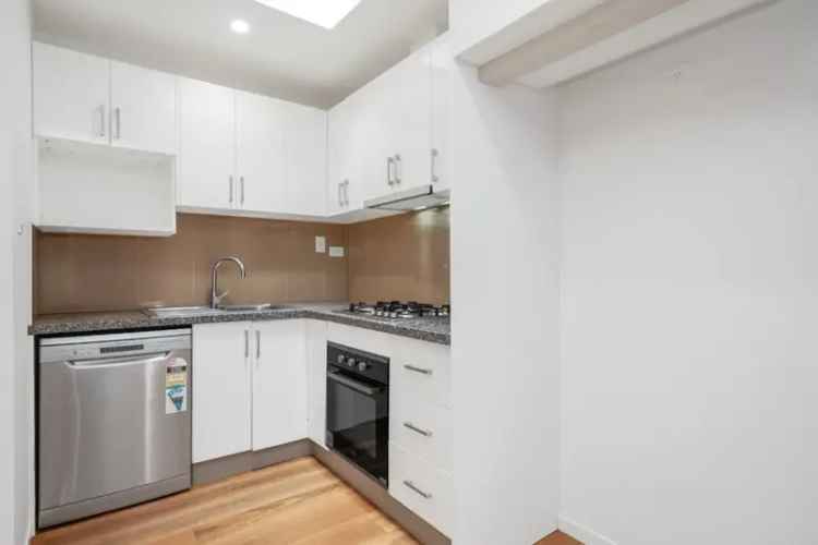 2 Bedroom Townhouse for Lease in Sydney