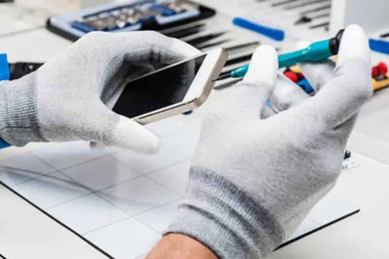 Buy Mobile Repair Shop in Mitchelton QLD with Prime Location Features