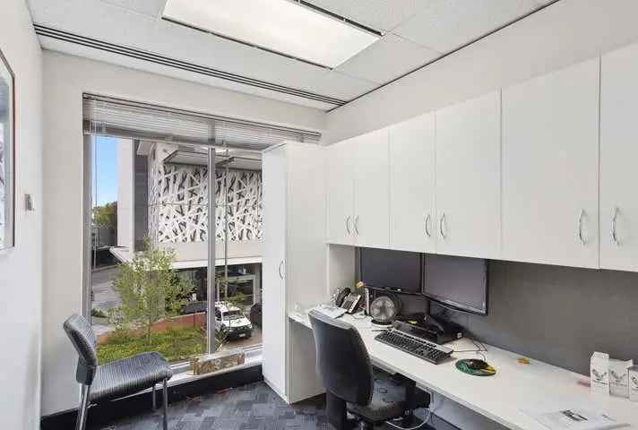 Subiaco Office Suite 468sqm - Modern Workspace