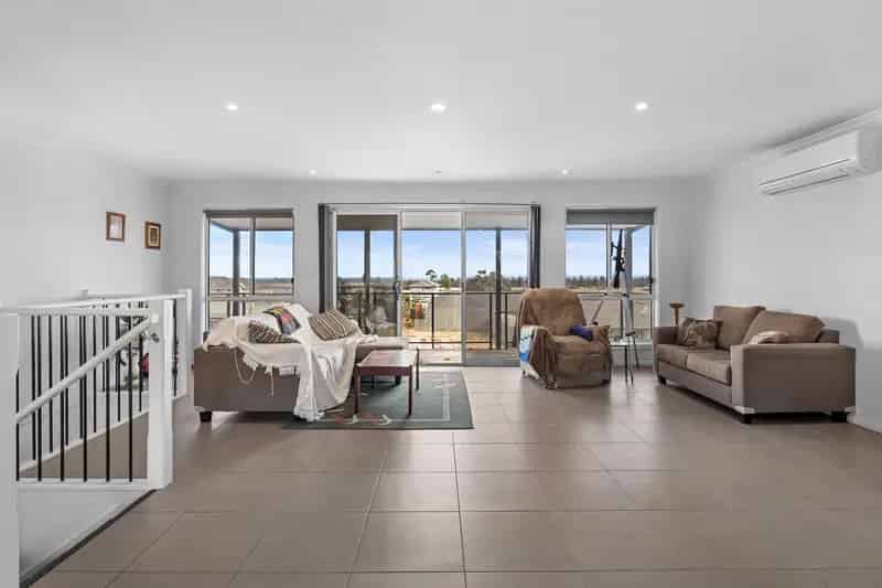 Light Filled Family Home or Holiday Escape