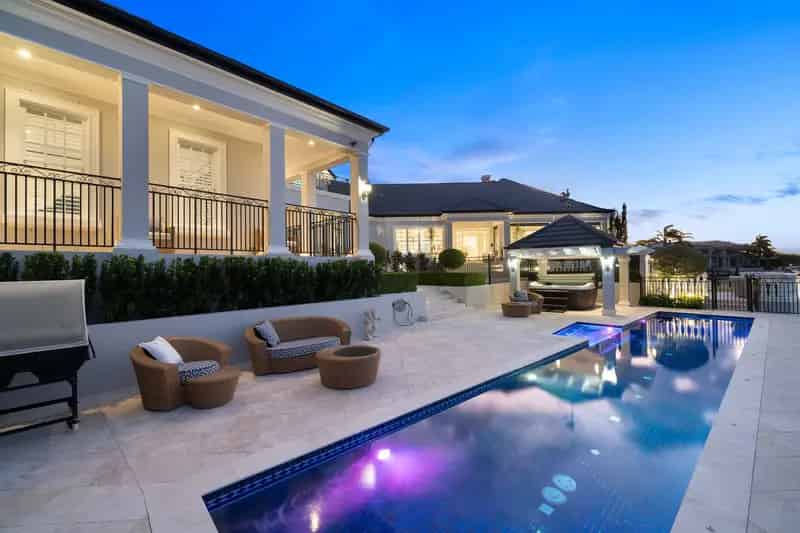 Buy Estate Sanctuary Cove Magnificent Views and Luxury Features