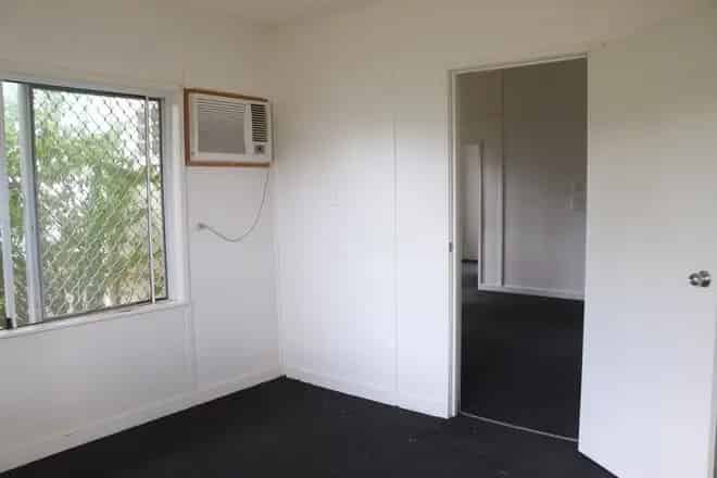 House For Sale , 13, Hunter Street, Tatura, Victoria