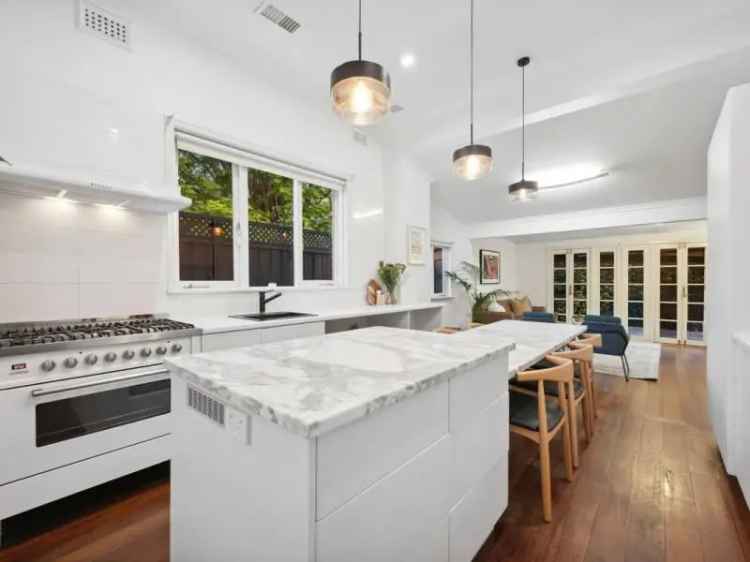 Leederville Character Home High Ceilings Expansive Bedrooms Regal Features