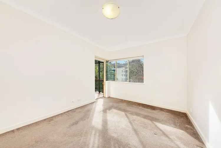 Lease 3 Bedroom Apartment in Chatswood with Balcony and Garage