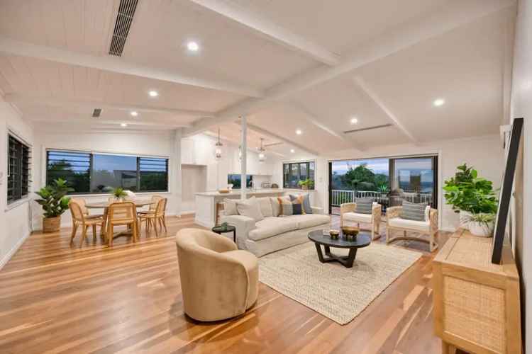 Stunning Beach View Family Home - Port Macquarie