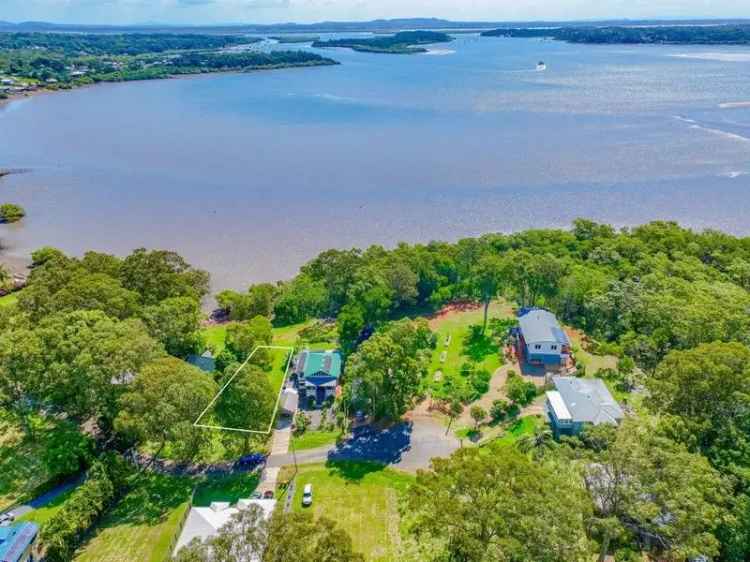 Buy Waterfront Property in Blue-Chip Area with Scenic Water Views