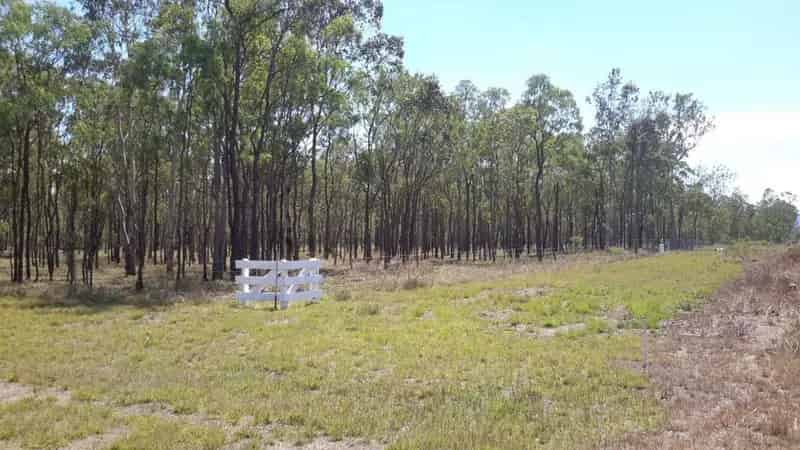 buy rural property Iron Bark Ridge corner bush block with great features