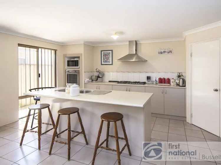 4 Bed 2 Bath Family Home in Broadwater