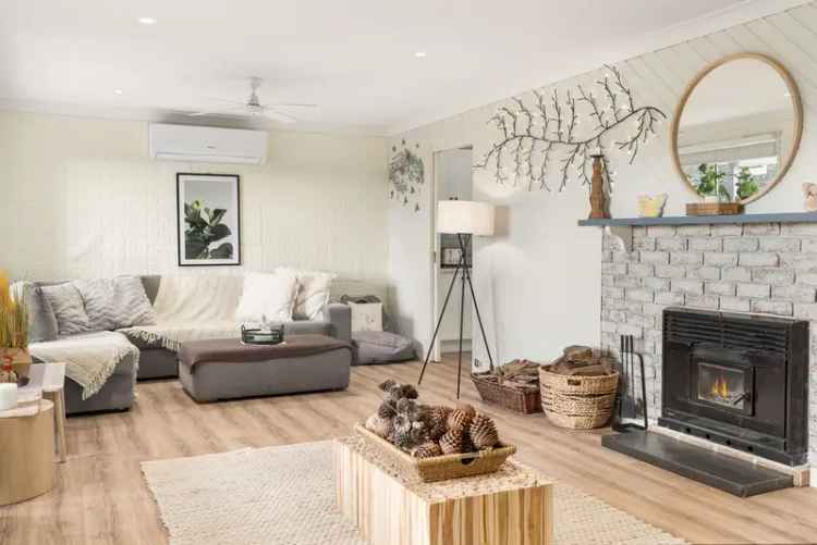 Warm, Inviting, and Move-In Ready - A Hidden Gem in Moss Vale!