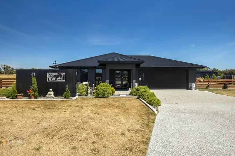 House For Sale , Latrobe, Tasmania