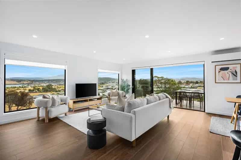 House For Sale , Hobart, Tasmania