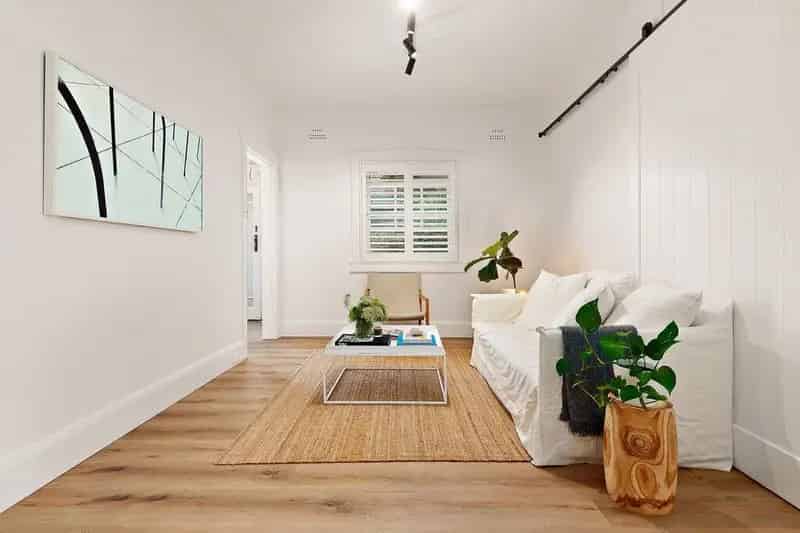 Real Estate For Lease - 1/23 Eurobin Avenue - Manly , NSW