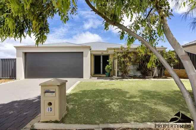 House For Sale in Geraldton, Western Australia