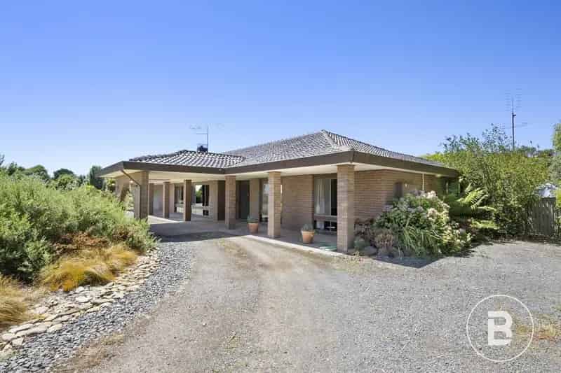 House For Sale , 136, Sunraysia Drive, Ballarat, Victoria