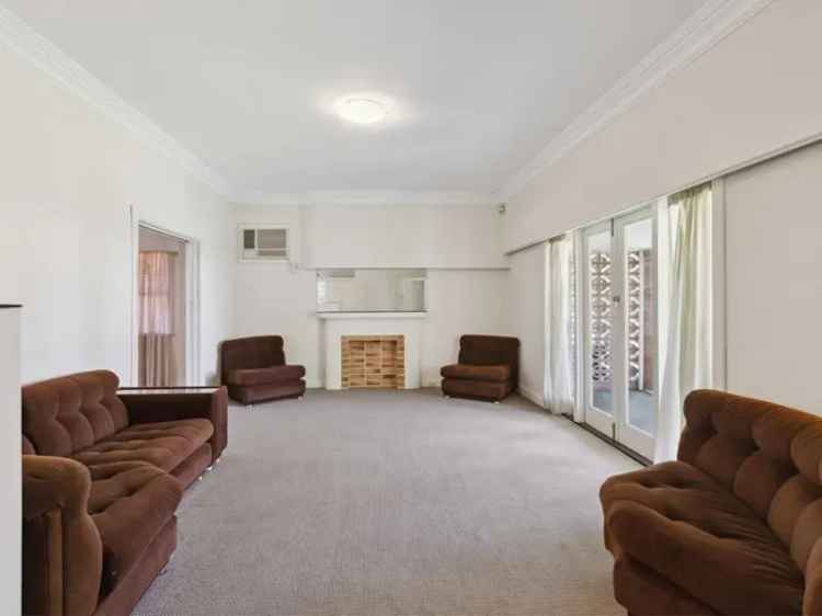 House For Sale in Perth, Western Australia