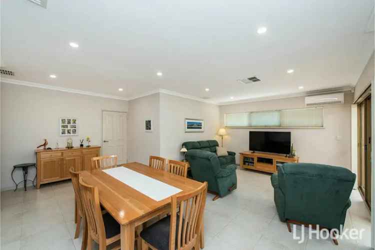 Villa For Sale in City of Gosnells, Western Australia