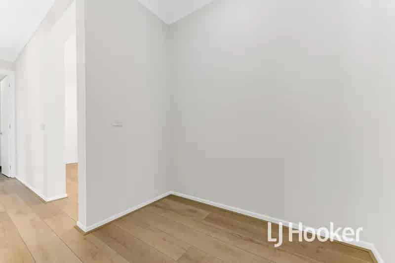 House For Sale , 21, Nigella Street, Melbourne, Victoria