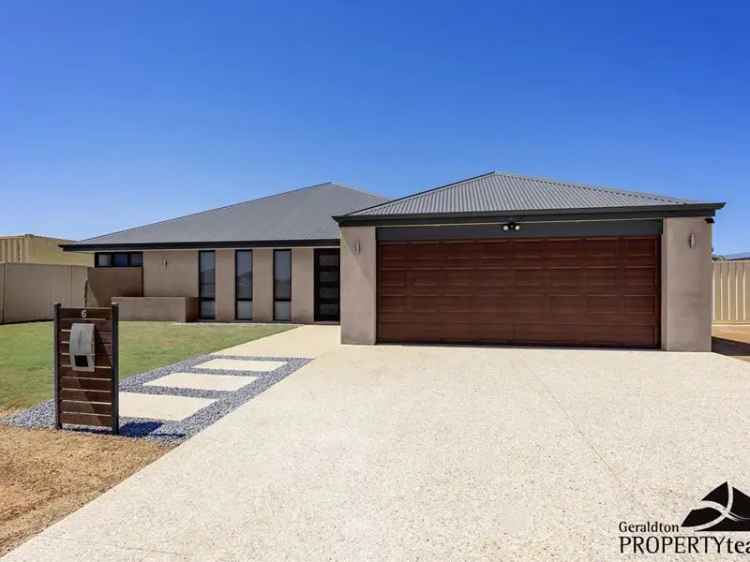 House For Sale in Geraldton, Western Australia