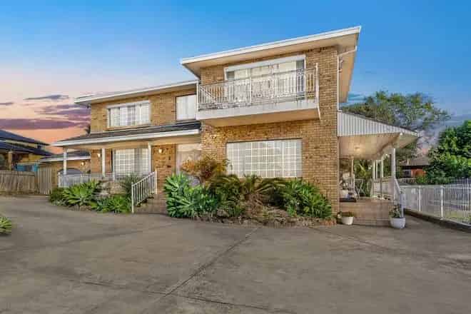House For Sale , 6, Allum Street, Sydney, New South Wales