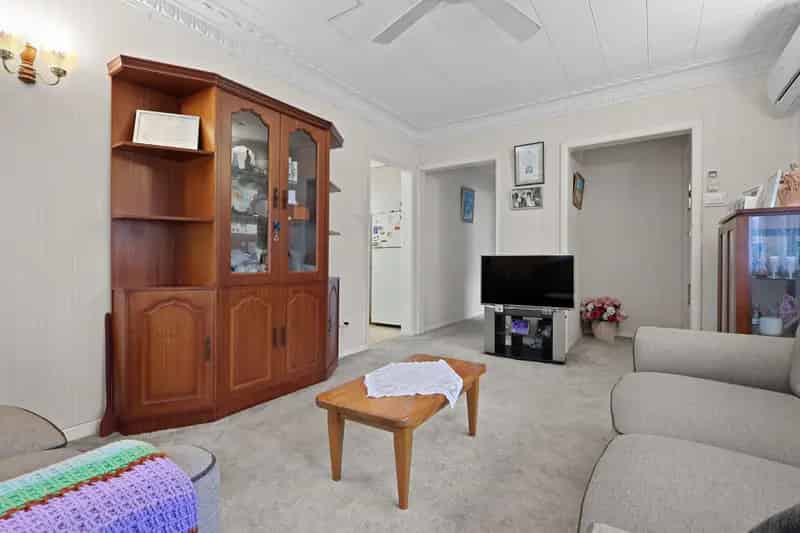 Renovate or Rebuild in an Unbeatable Location!