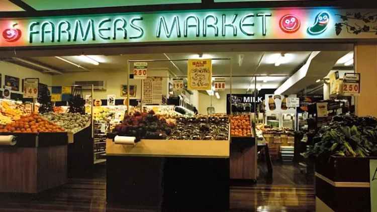 Buy Commercial Property Green Grocers Inside Shopping Centre