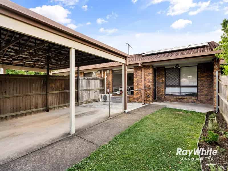 Charming Townhouse in Sunnybank Hills - Your Perfect Retreat!