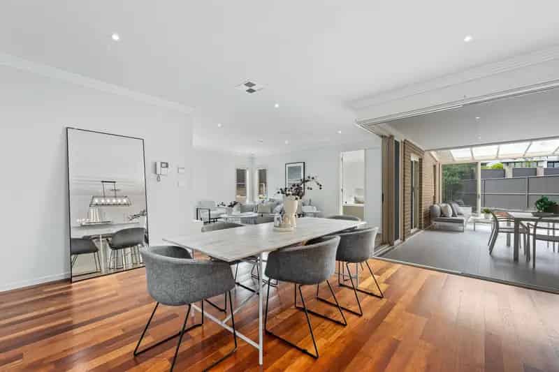 Real Estate For Lease - 71 Avondale Way - Eastwood , NSW