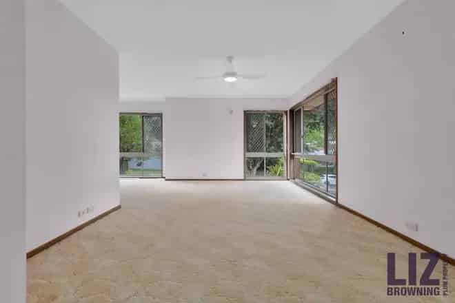 House For Sale , 22, Tangmere Street, City of Brisbane, Queensland